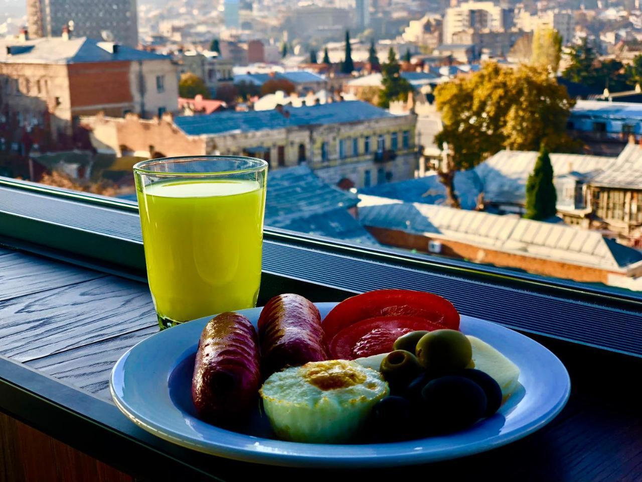 Tbili Hotel Tbilisi Exterior foto