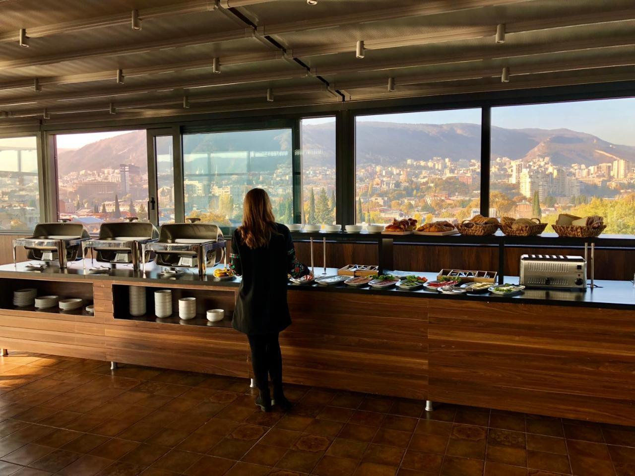Tbili Hotel Tbilisi Exterior foto